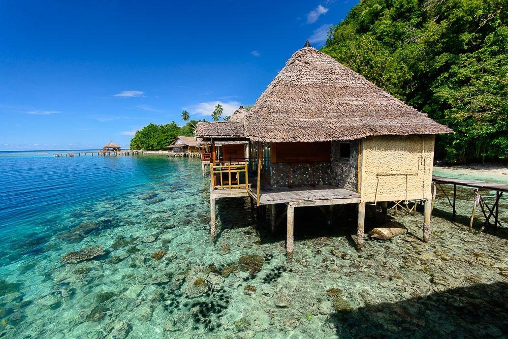 Ora Beach Resort Saleman Bagian luar foto