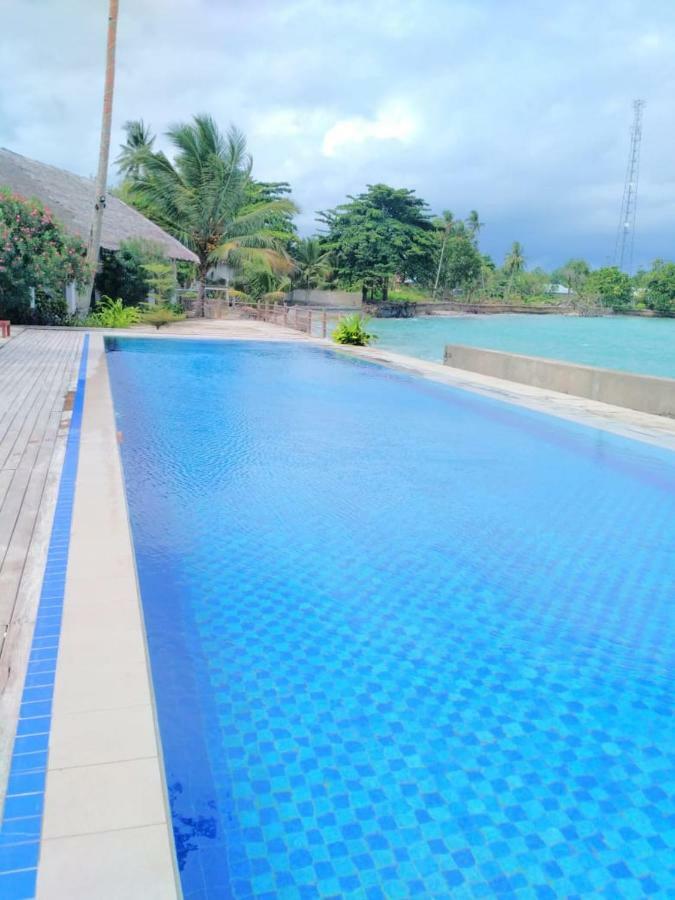 Ora Beach Resort Saleman Bagian luar foto